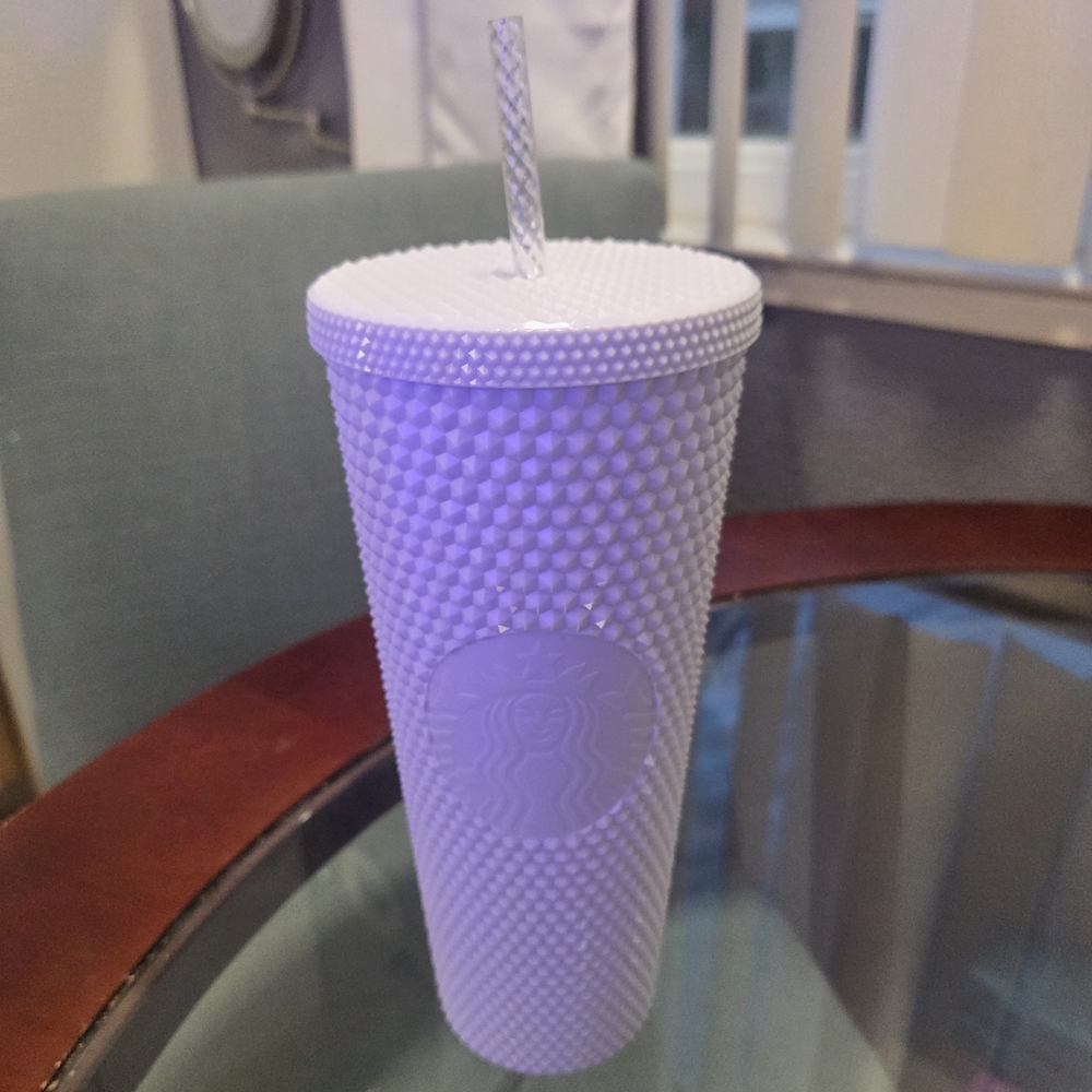 NWT Studded Venti Tumbler - Picture 6 of 6